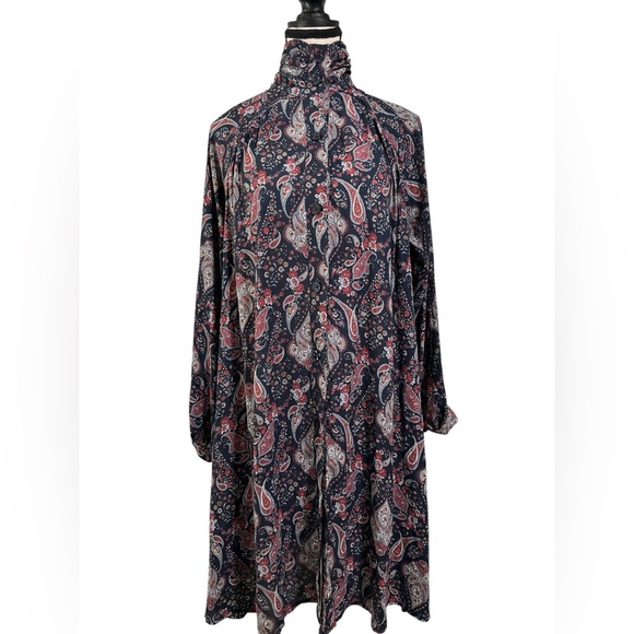 H&M Multicolor Paisley Dress - Picture 1 of 9